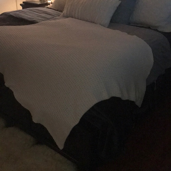 Pre-Order 🆕Chenille Wrap-Me - Picture 4 of 8